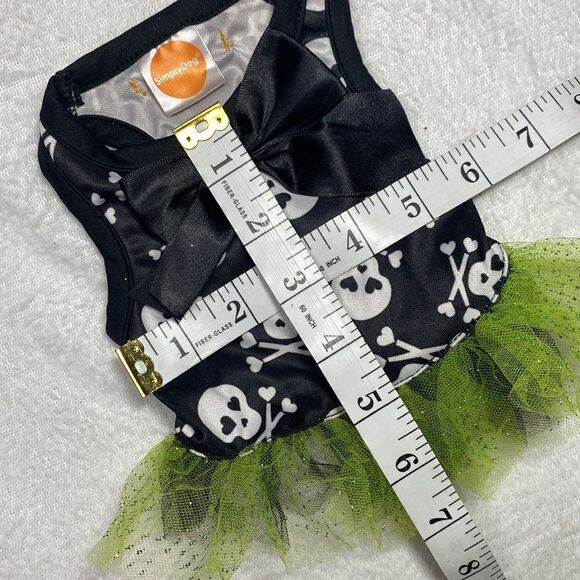 Halloween Skull & Crossbones Tulle Fancy Dog Dress - Picture 4 of 5